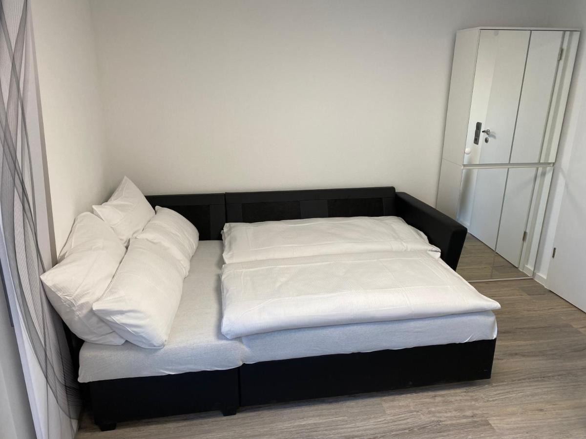 1,5 Zimmer Apartment In S-Bahn Naehe, 35 Qm, Max 4 Pers, Zentral, Private Terasse, Internet 250 Mbit Gärtringen Екстериор снимка