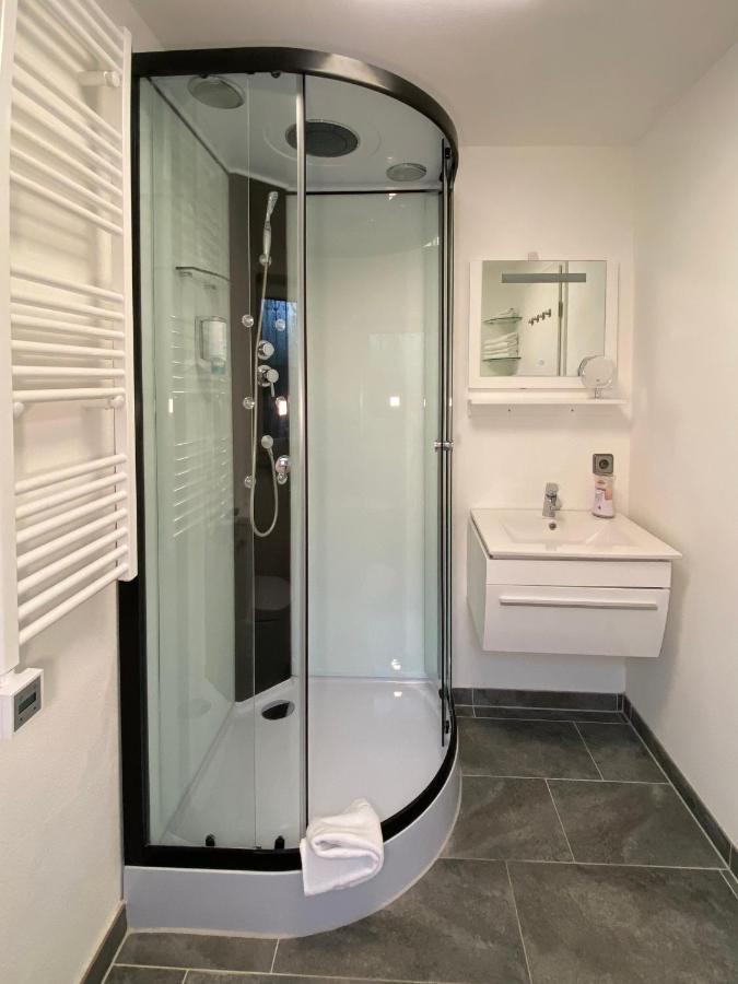 1,5 Zimmer Apartment In S-Bahn Naehe, 35 Qm, Max 4 Pers, Zentral, Private Terasse, Internet 250 Mbit Gärtringen Екстериор снимка