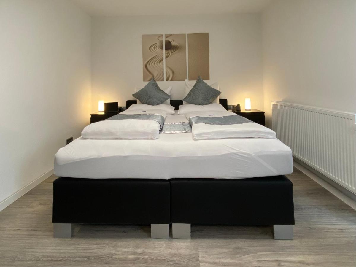1,5 Zimmer Apartment In S-Bahn Naehe, 35 Qm, Max 4 Pers, Zentral, Private Terasse, Internet 250 Mbit Gärtringen Екстериор снимка